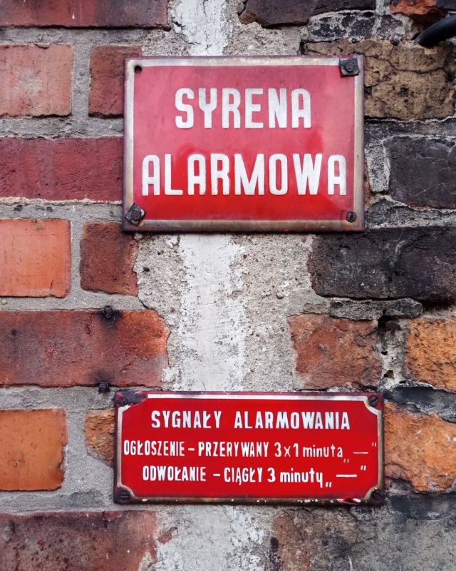 Przypominamy, że👇

Syreny alarmowe emitują dźwięk, który oznacza pojawienie się niebezpieczeństwa. 

📢 Sygnał modulowany trwający 3 minuty informuje o ogłoszeniu alarmu na danym obszarze
📢 Zaś 3-minutowy sygnał ciągły o jego odwołaniu.

#ogłoszeniealarmu #wciążnaczasie #dozapamiętania #syrena #syrenaalarmowa #syrenadse #systemalarmowaniaiostrzeganialudnosci #bezpieczeństwo #digitex #digitexpl #slychacnaswszedzie